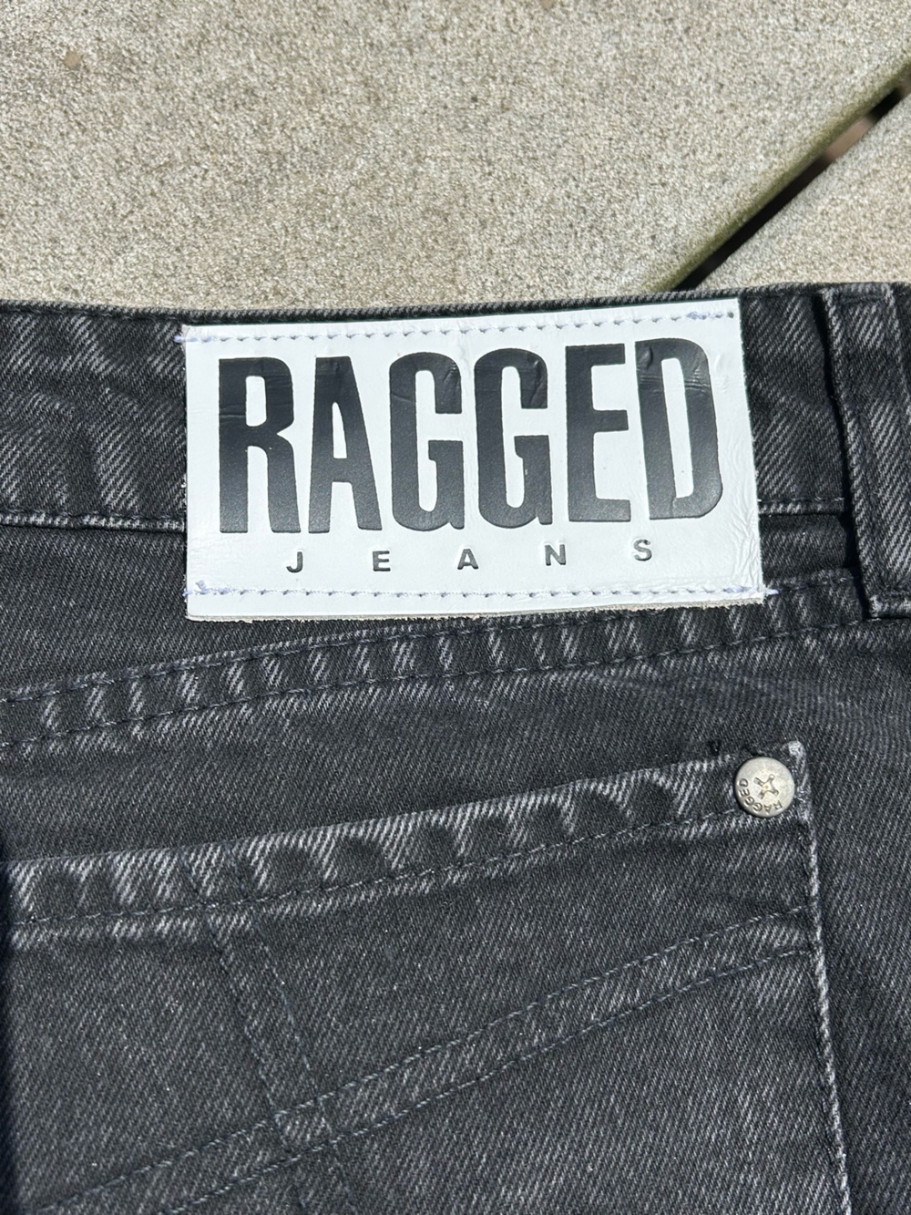 The Ragged Priest Mom Cougar Jeans 36” - New